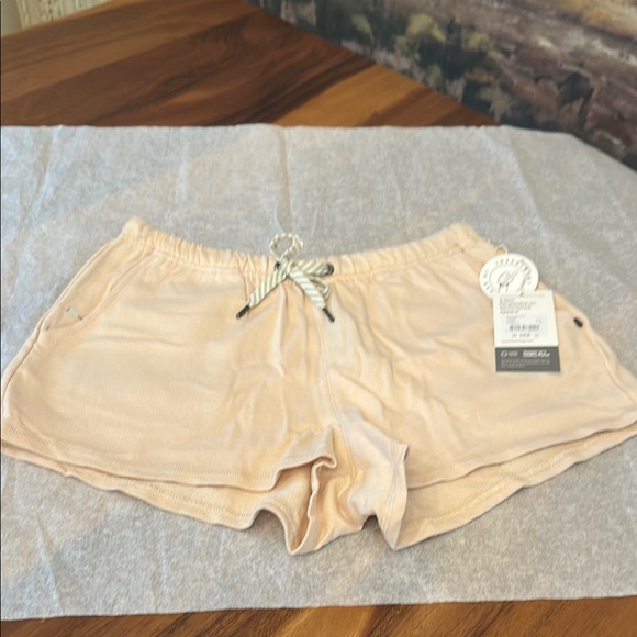 Vuori Other - Vuori Sunnyside Short Alabaster